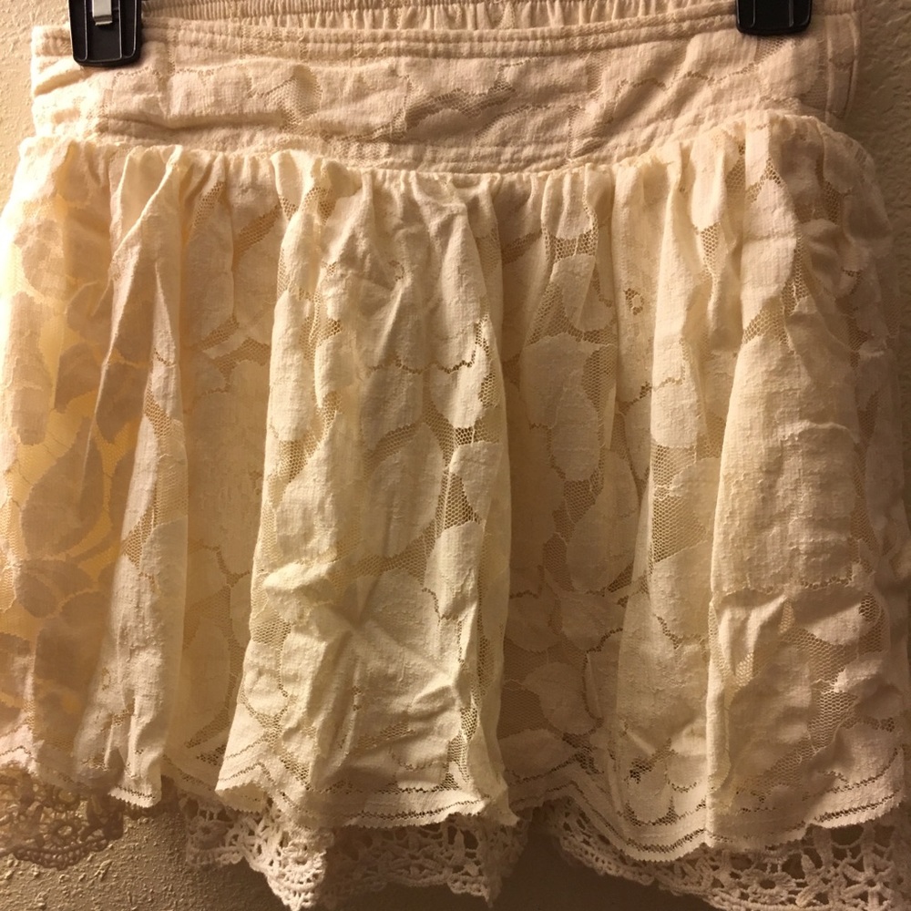 Cream white lacy skirt